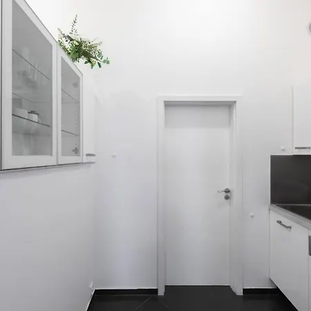 Διαμέρισμα Elegant Spacious Old Town *