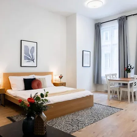Elegant Spacious Old Town Apartmán Praha